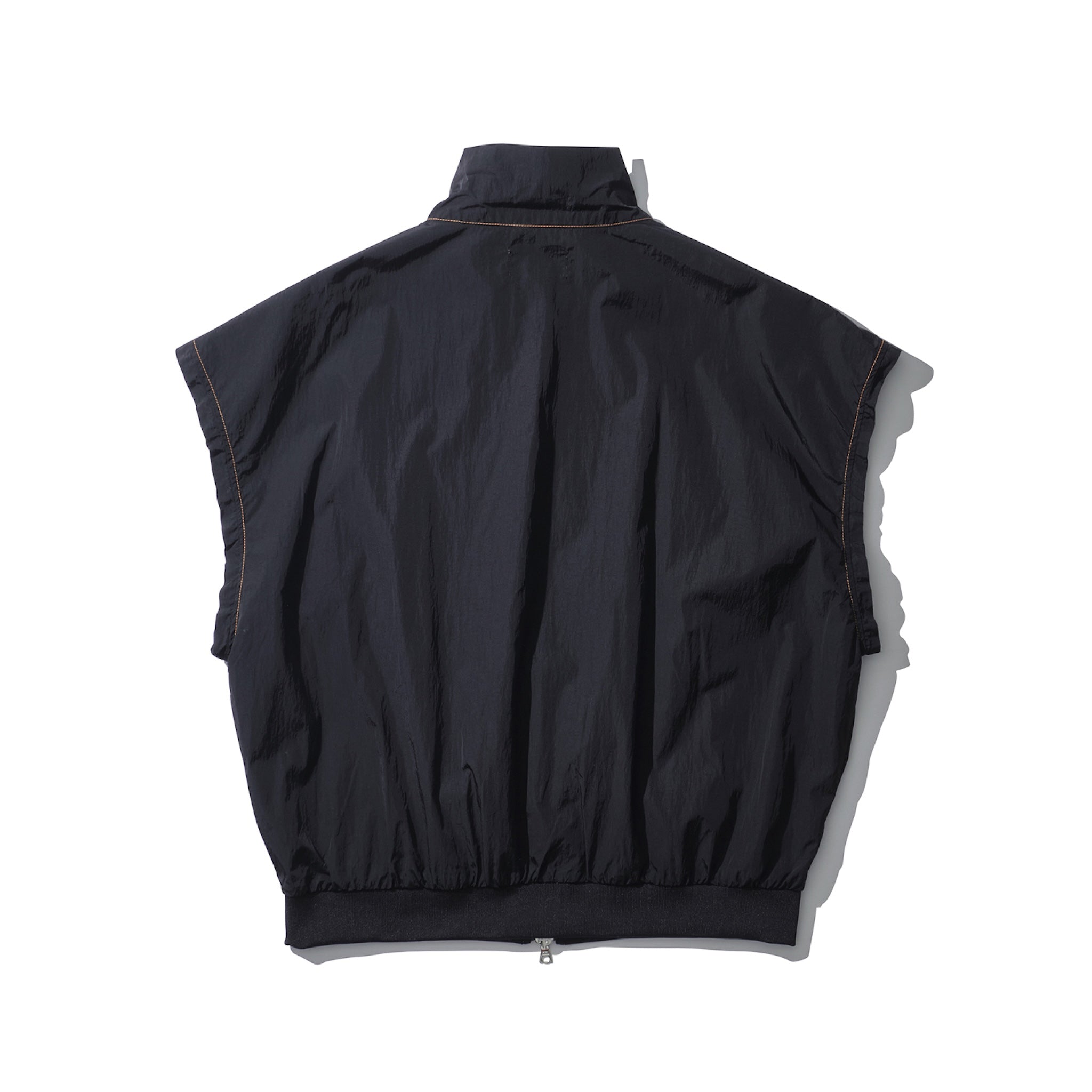 OFF SLEEVE NYLON JACKET BLACK