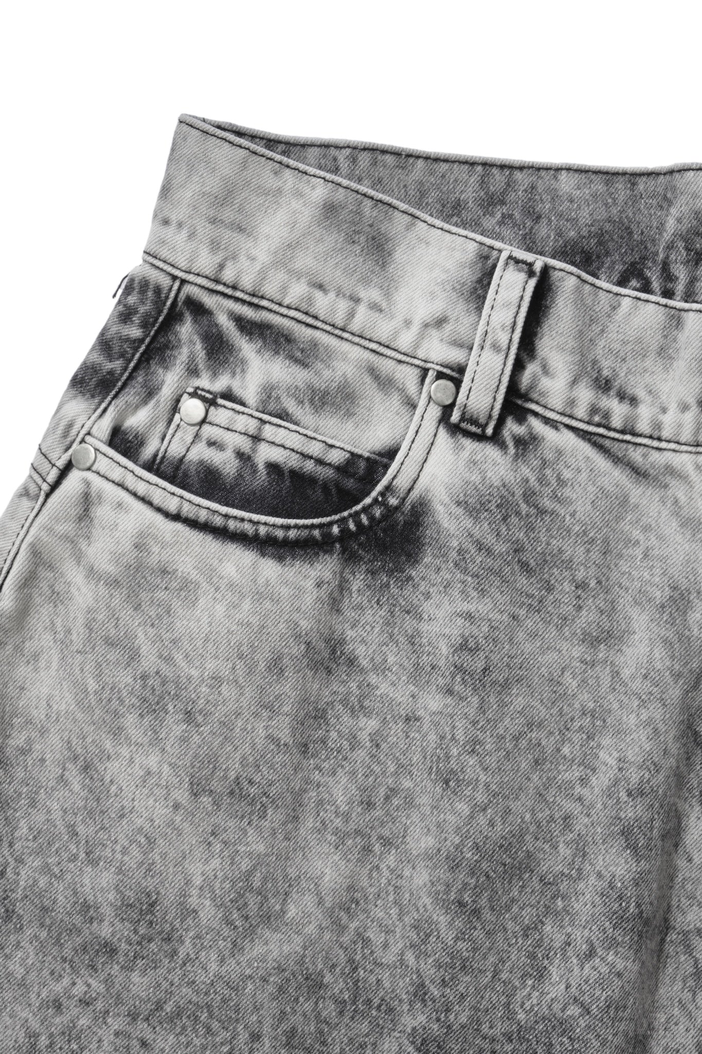 DENIM SHORTS HARD WASH WHITE DENIM