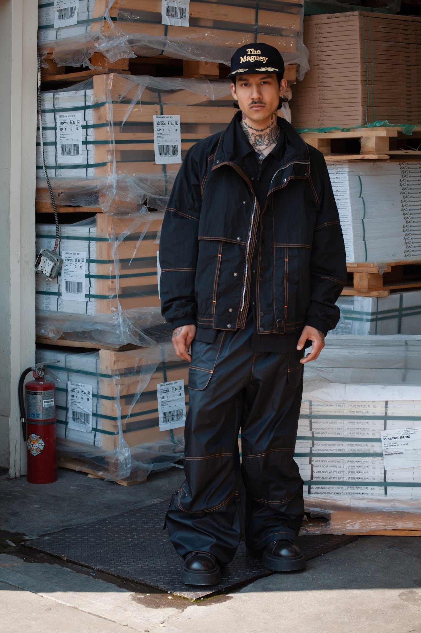 GATHERING PANTS BLACK