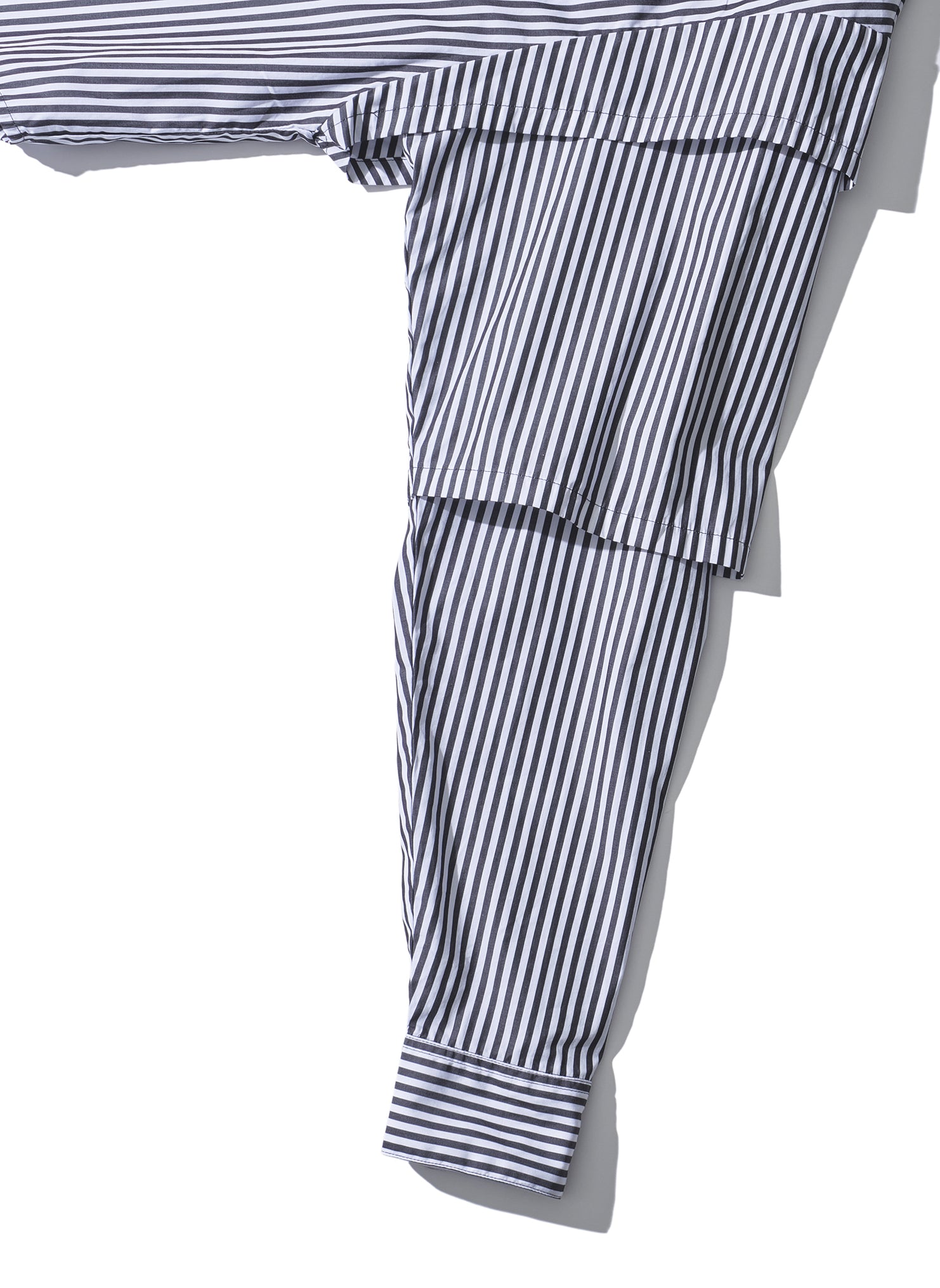 LAYERD SLEEVS SHIRT BLACK STRIPE